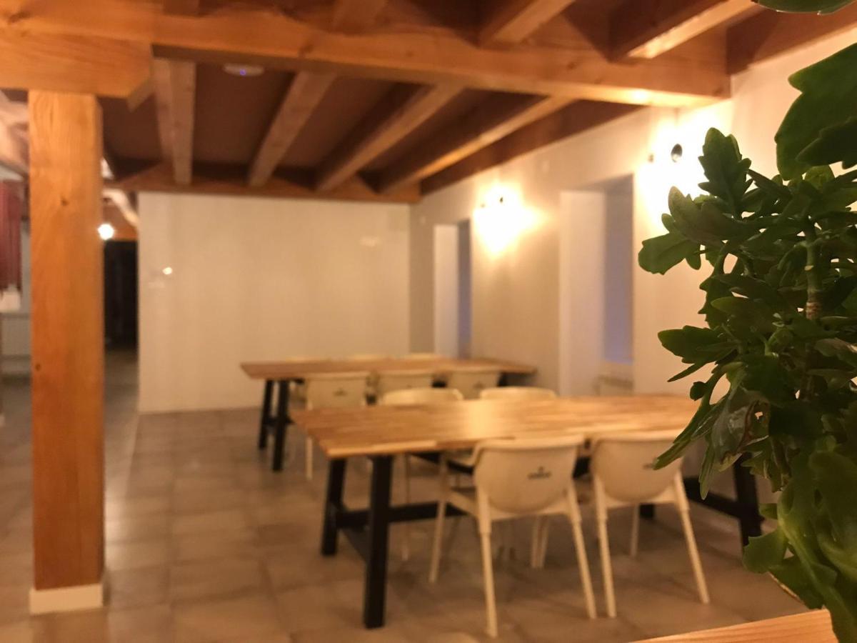 Lorentx Aterpea Burguete Εξωτερικό φωτογραφία
